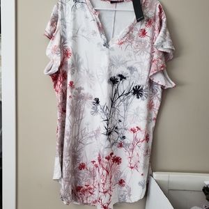 azalea by firmiana top Short Sleeve V Neck Size 2X